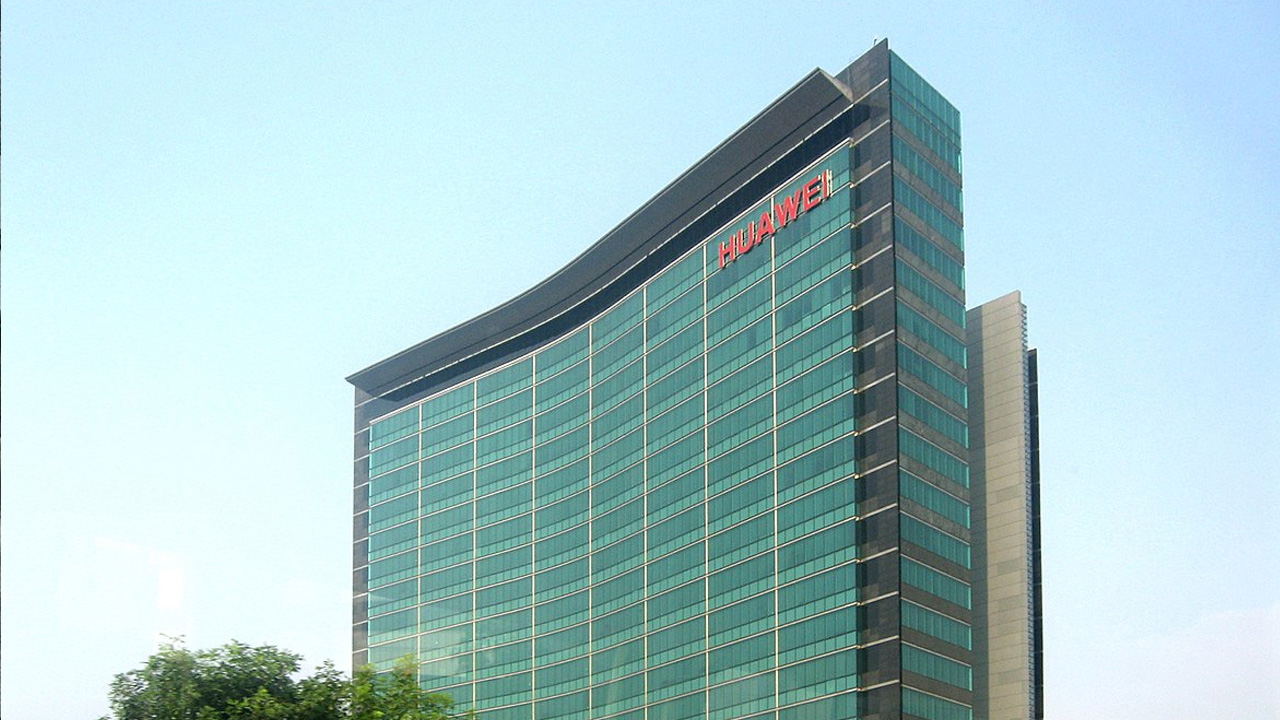 Huawei, Aktif Cihaz Satışında 1 Milyara Yaklaştığını Açıkladı