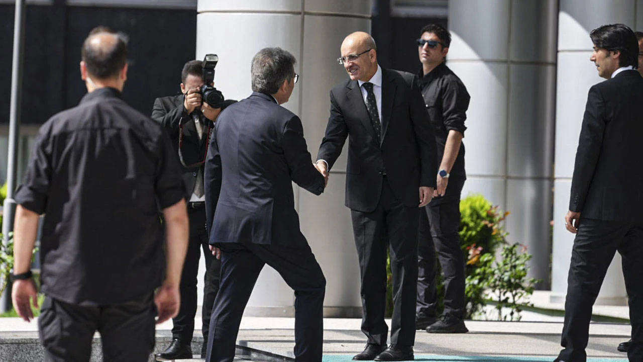 Mehmet Şimşek Ve Yalçın Karatepe Arasında 4 Saatlik Zirve!