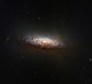 hubble-ngc1546-stsci-h-p24026a-f-4032x3701-1.jpg