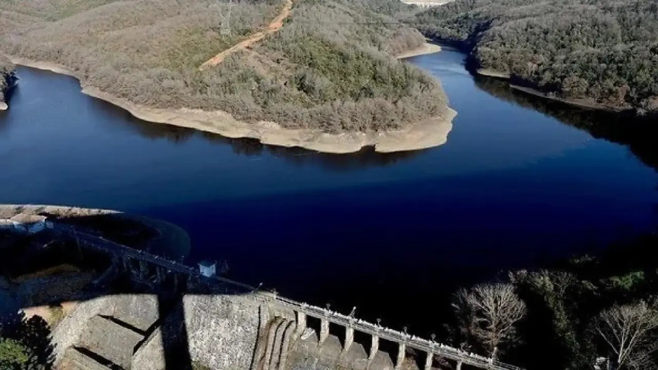 İstanbul Barajlarında Doluluk Oranı Azalmaya Devam Ediyor: Yüzde 60’ın Altına İndi