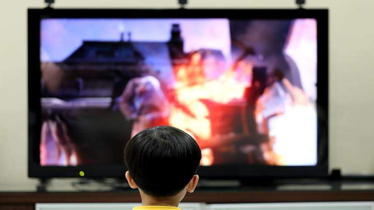 Aile ve Sosyal Hizmetler Bakanlığı’ndan Önlem: Çocukları Zararlı İçeriklerden Korumak İçin “DUY” İhbar Hattı