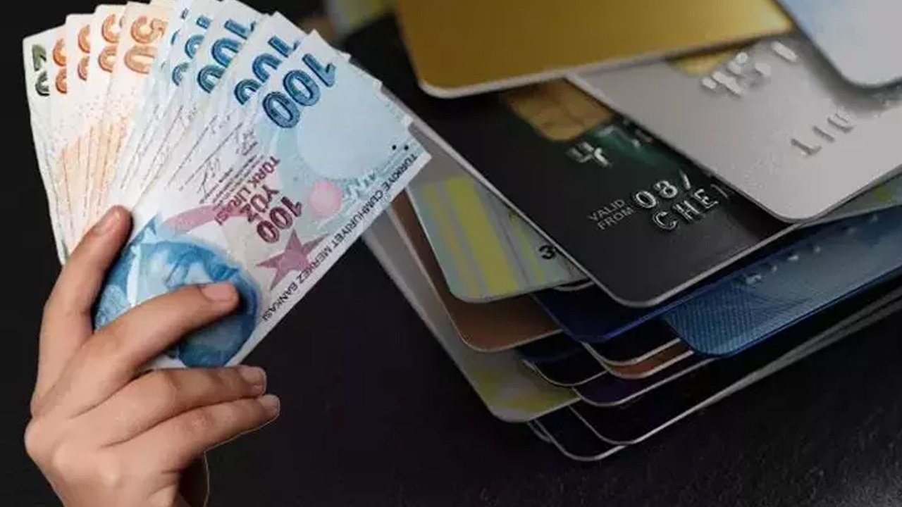 Türkiye’de Kredi Borçları Krizi: Batık Borçlar 3 Kat Arttı, Ekonomik Zorluklar Kapıda