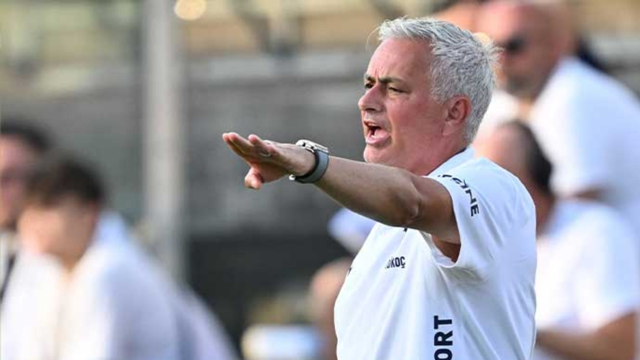 Jose Mourinho yönetimindeki Fenerbahçe, Sezonun İlk Resmi Maçına Çıkıyor