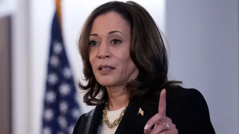 kamala-harris-wxat_cover.jpg