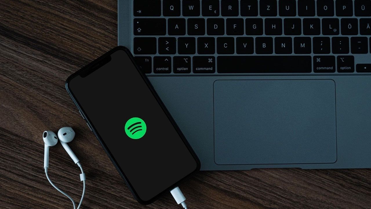 Spotify CEO’su Hi-Fi Sesli ‘Deluxe’ Versiyonun Yakında Geleceğini Doğruladı