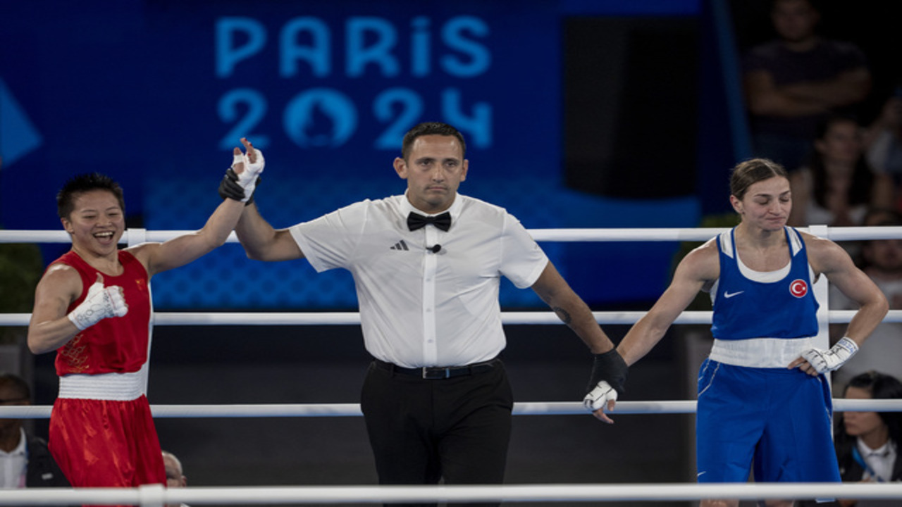 Paris 2024’te Milli Boksör Buse Naz Çakıroğlu Olimpiyat İkincisi Oldu