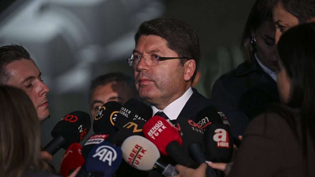 adalet bakanı yılmaz tunç