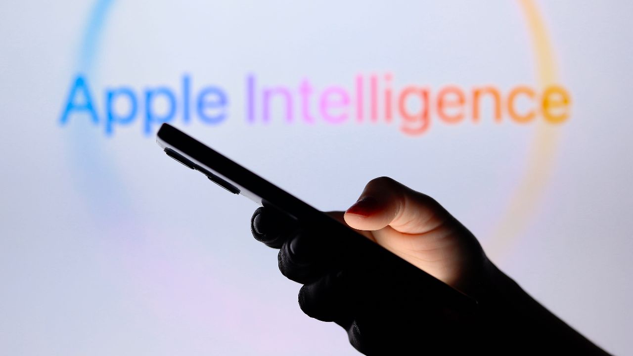 Apple, iPhone İçin Yapay Zeka Özelliklerini Kullanıma Sundu: Kullanıcıları Neler Bekliyor?
