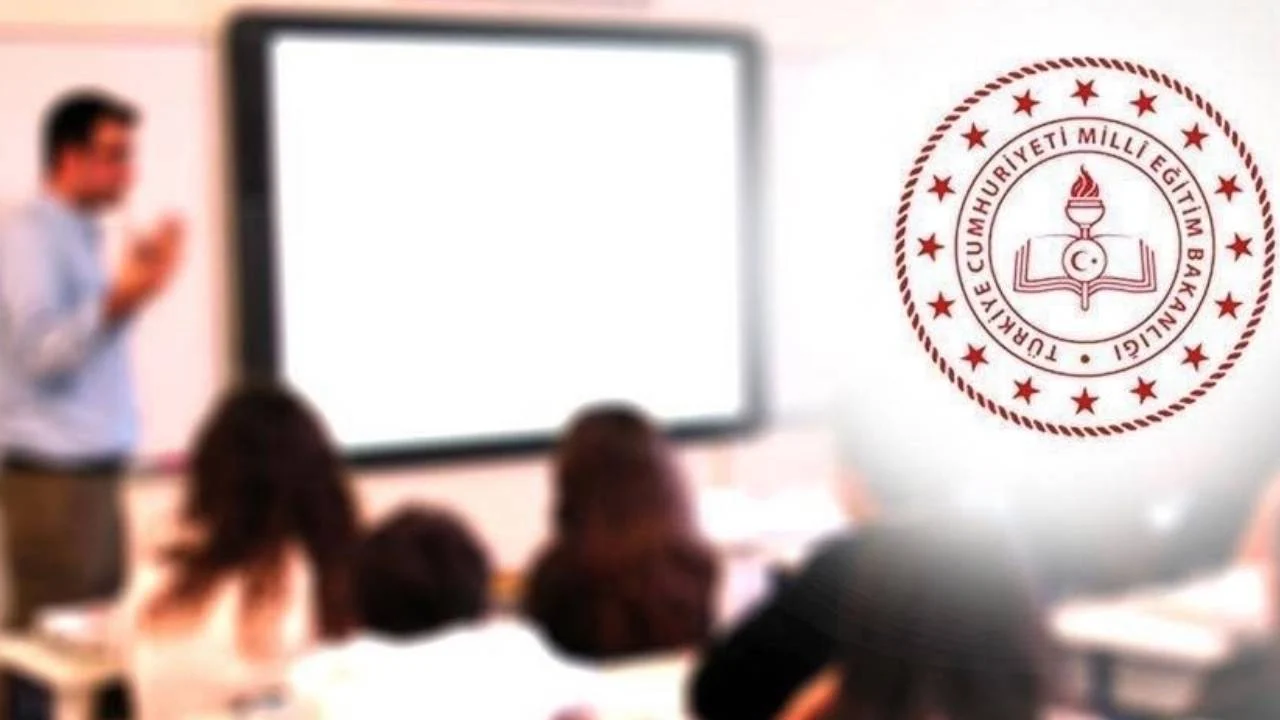 Öğretmenlik Mesleği Kanunu Teklifi TBMM’den Geçti