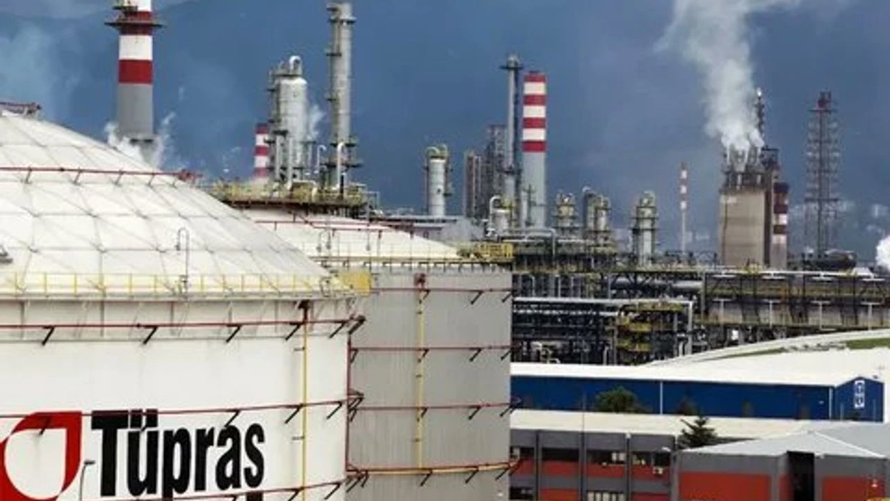 İzmit'teki TÜPRAŞ Tesislerinde Patlama