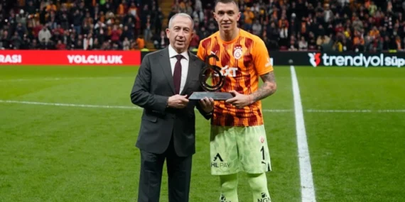 Fernando Muslera, Galatasaray Tarihine Geçti