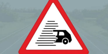 yeni trafik levhası