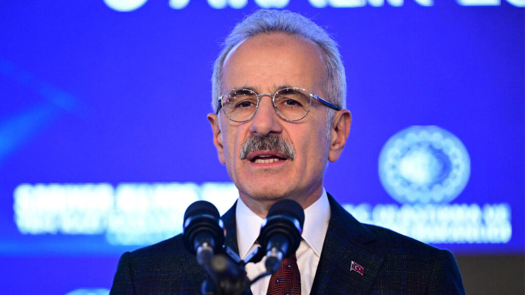 bakan abdulkadir uraloğlu, dört büyükler