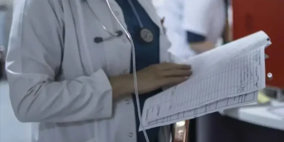 Maliye Bakanlığı Denetimlerine Devam Ediyor: Bu Kez Doktorlar İncelendi