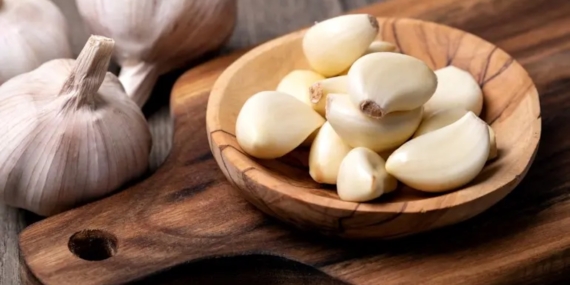 Soğan ve Sarımsak Kokusu Neden Ciltte Kalıcı Oluyor?