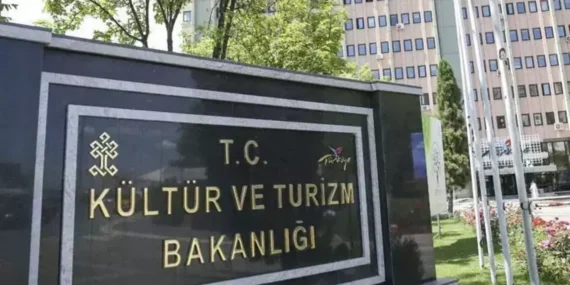 Kültür ve Turizm Bakanlığı Açıkladı: Ülkeye Gelen Yabancı Sayısı Şubat’ta Azaldı