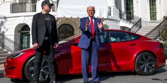 Donald Trump, Tesla’yı Protesto Edenleri Hapis Cezasıyla Tehdit Etti