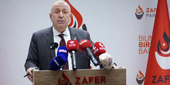 Cezaevinde Bulunan Ümit Özdağ, Yapay Zeka Kullanarak Konuşma Yaptı