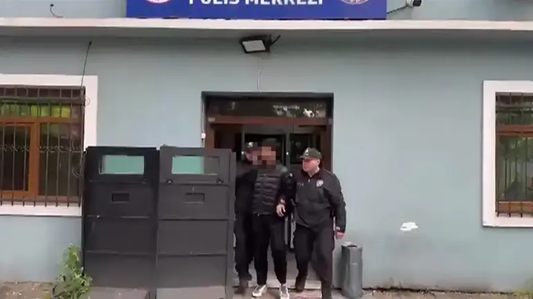 çakarlı araç