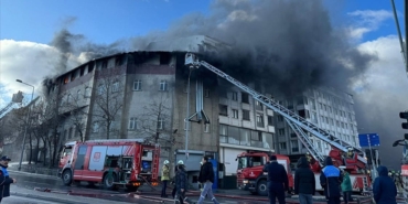 Ayakkabı imalathanesi yangın