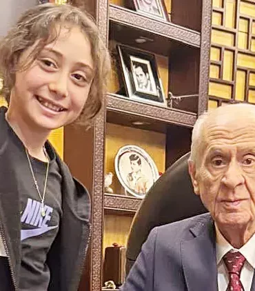 Devlet Bahçeli roblox