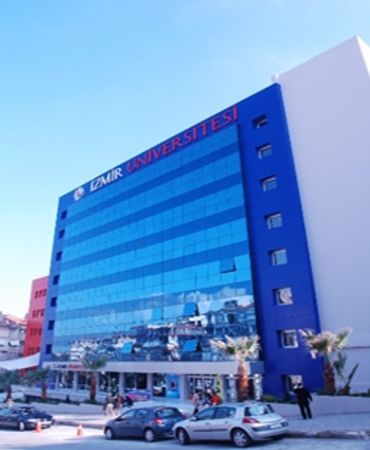 İzmir Demokrasi Üniversitesi