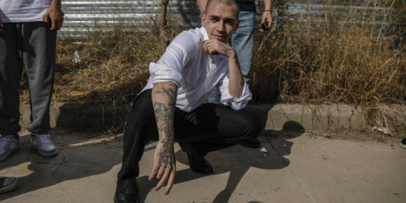 Ezhel Bağış Yaptı: TÜGŞAV Kabul Etmedi!