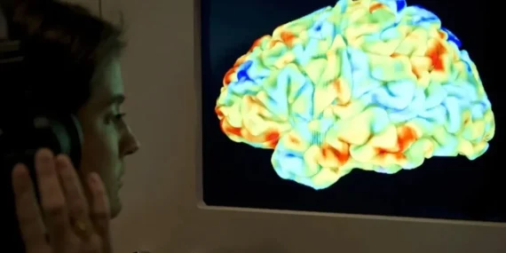 Bilim İnsanları Bir Hayali Daha Gerçeğe Dönüştürdü: Düşünceler Sese Döküldü