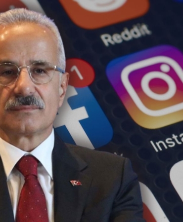 Bakan Uraloğlu'ndan Çocuklar için Yeni Sosyal Medya Düzenlemesi