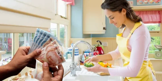 7 Milyon 736 Bin Kadın Ev İşlerinden Dolayı Çalışamıyor