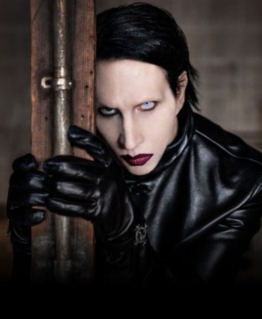 Ünlü Rock Yıldızı 18 Yıl Aradan Sonra Türkiye'ye Geliyor!