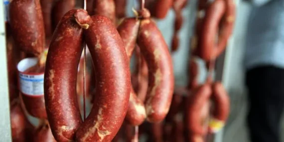 5 Sucuk Markası Daha Kara Listeye Eklendi!