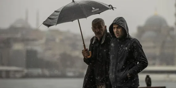 AKOM Uyardı, İstanbul’da Yeni Haftaya Yağmurla Başlanacak