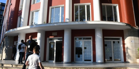 Arnavutluk Sandık Başında: Seçim Maratonu Başladı