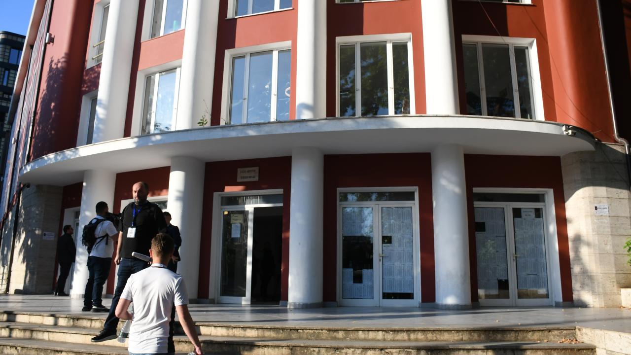 Arnavutluk seçim