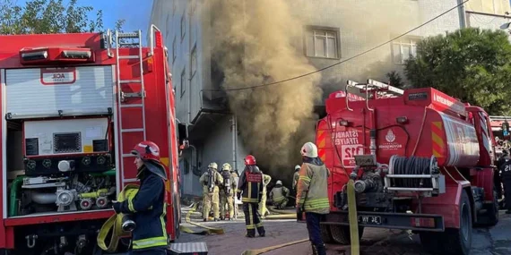 Bağcılar’da Tekstil Fabrikasında Korkutan Yangın!