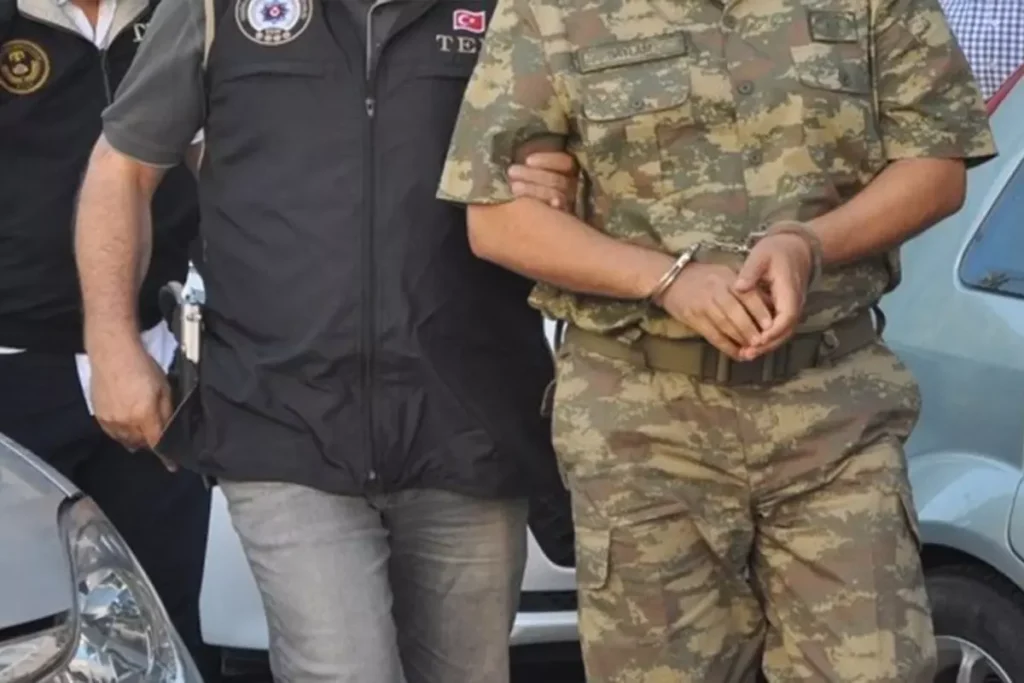 FETÖ asker tutuklama