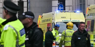 Liverpool araç taraftarlara daldı