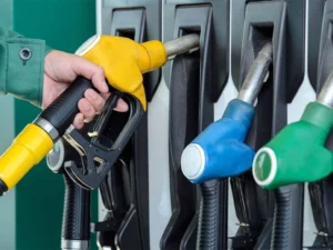 akaryakıt fiyatları