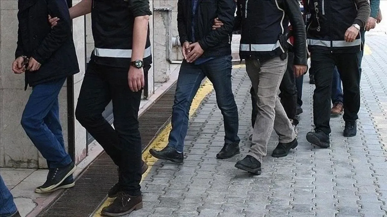 fetö tutuklama