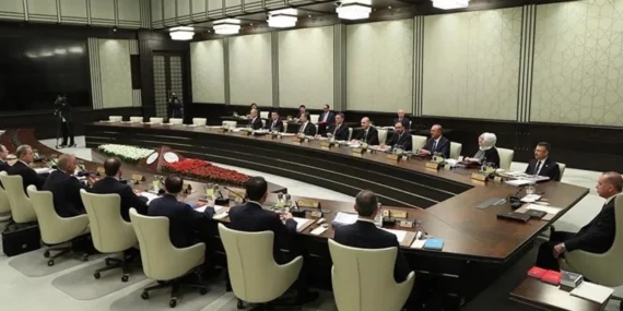 Kabine’de Değişiklik Söylentileri Artıyor: İki Bakanlık Eklenecek!