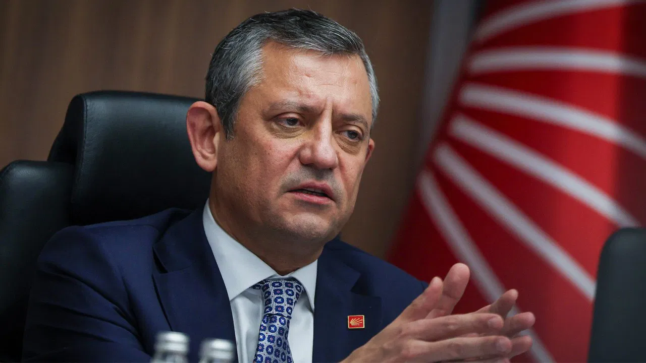 Özgür Özel