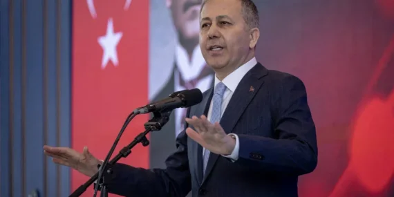 Ali Yerlikaya Duyurdu: Son 2 Haftada Düzenlenen FETÖ Operasyonlarında 64 Tutuklu!