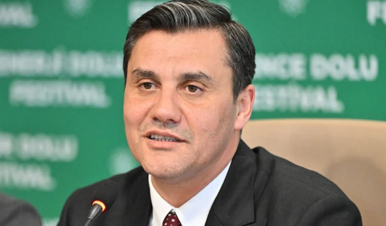 Ferdi Zeyrek