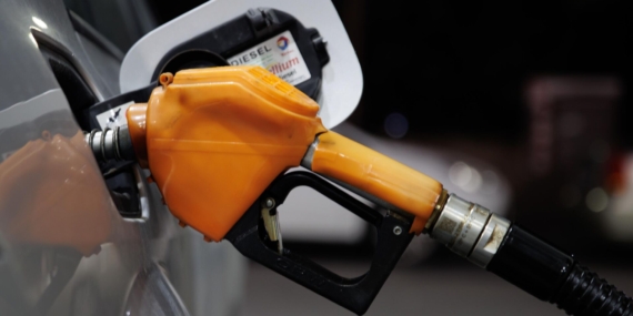 Akaryakıt Fiyatları Uçtu! Motorin 55, Benzin 52 Lirayı Aştı