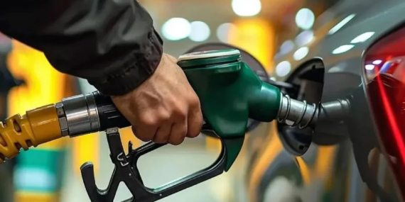 Benzin ve Motorinde Büyük İndirim Bekleniyor