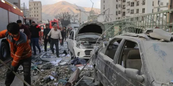 İran’dan İsrail’e Gece Yarısı Füze Yağmuru! En Az 10 Ölü