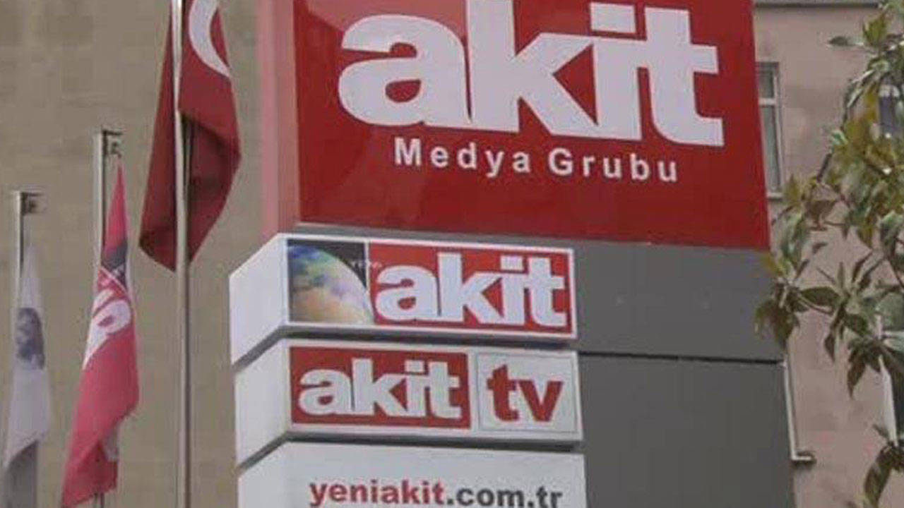 yeni akit, chp