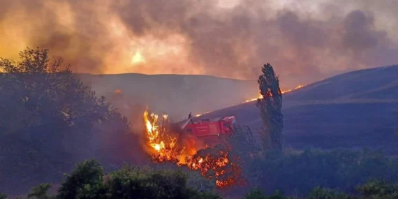 Türkiye’nin Üç Farklı Noktasında Yangın Alarmı