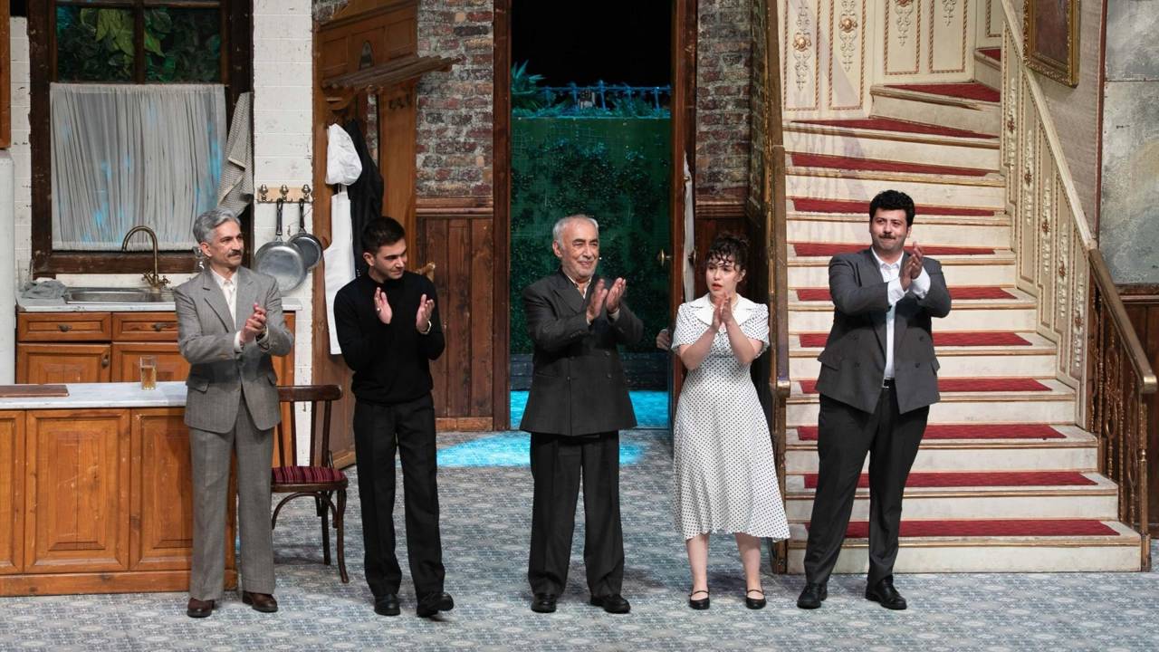 şener şen